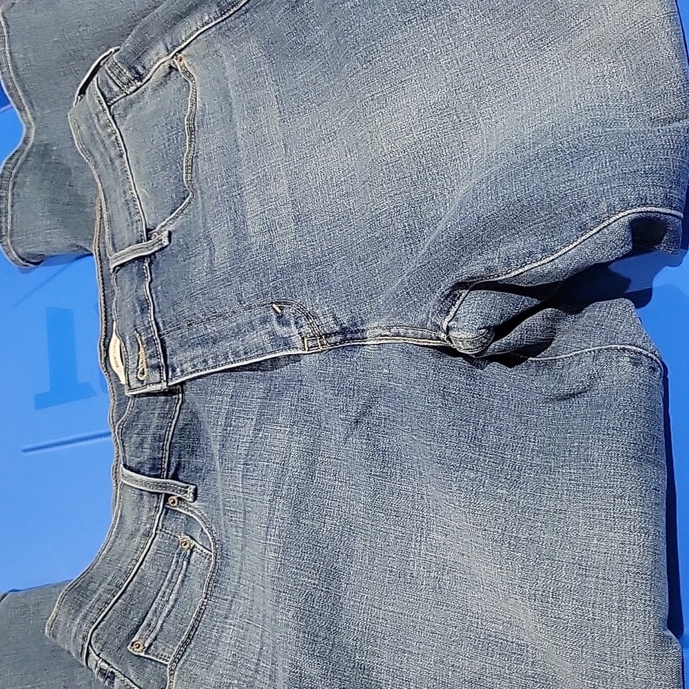 Jeans - Picture 3 of 3